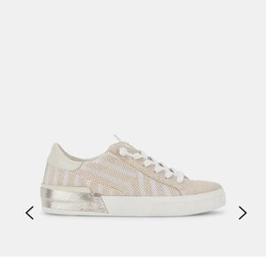 Dolce Vita Zina Patch Sneakers